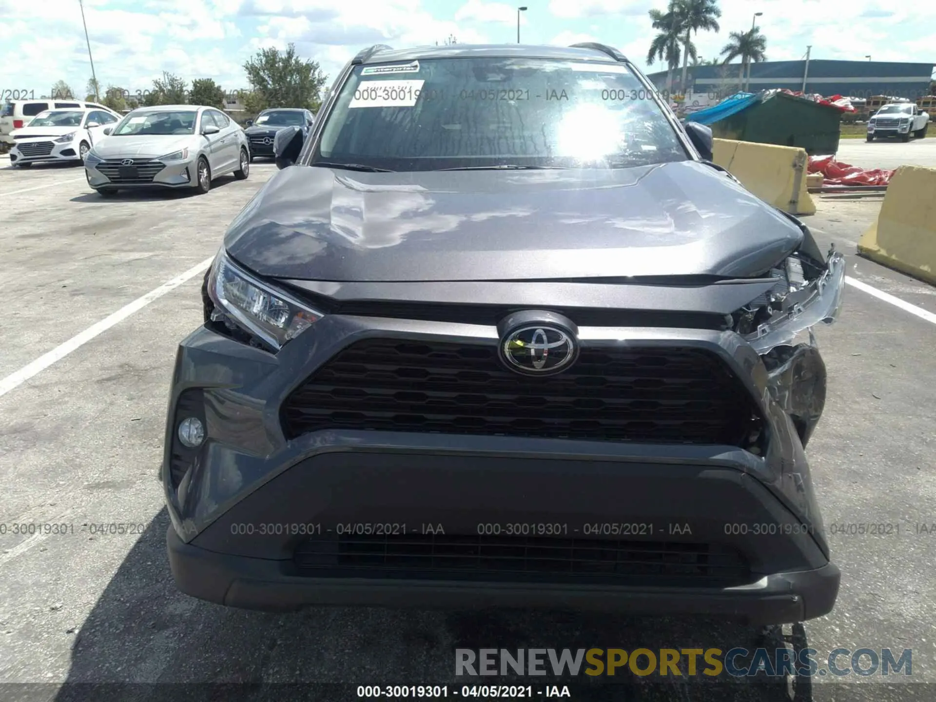 6 Photograph of a damaged car 2T3W1RFV4MC101611 TOYOTA RAV4 2021