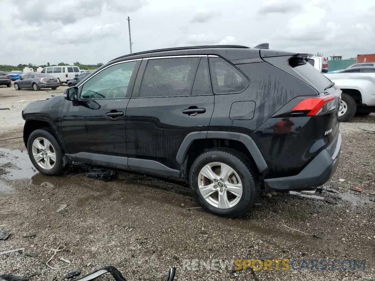 2 Photograph of a damaged car 2T3W1RFV4MC102970 TOYOTA RAV4 2021