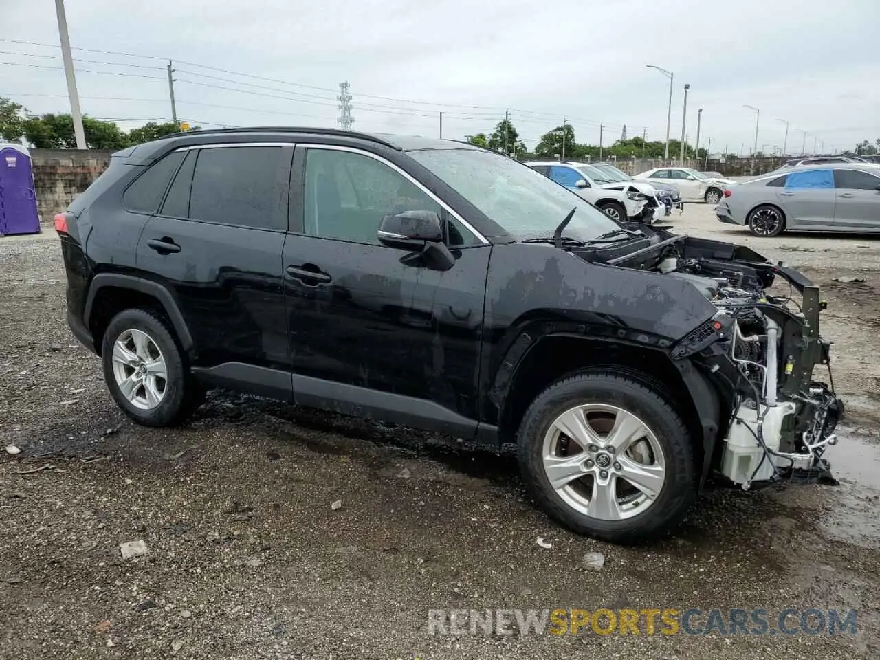 4 Photograph of a damaged car 2T3W1RFV4MC102970 TOYOTA RAV4 2021