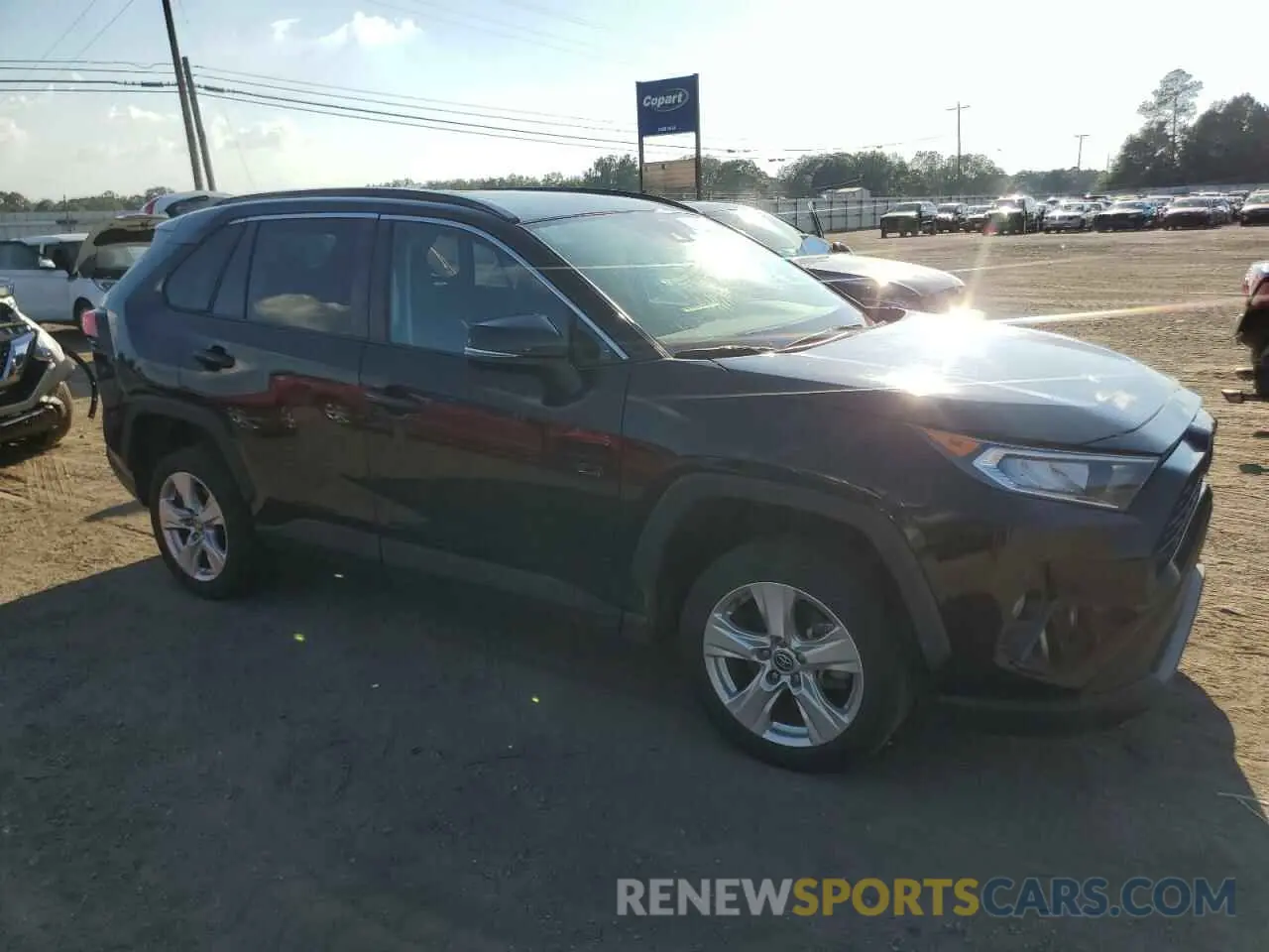 4 Photograph of a damaged car 2T3W1RFV4MC108512 TOYOTA RAV4 2021