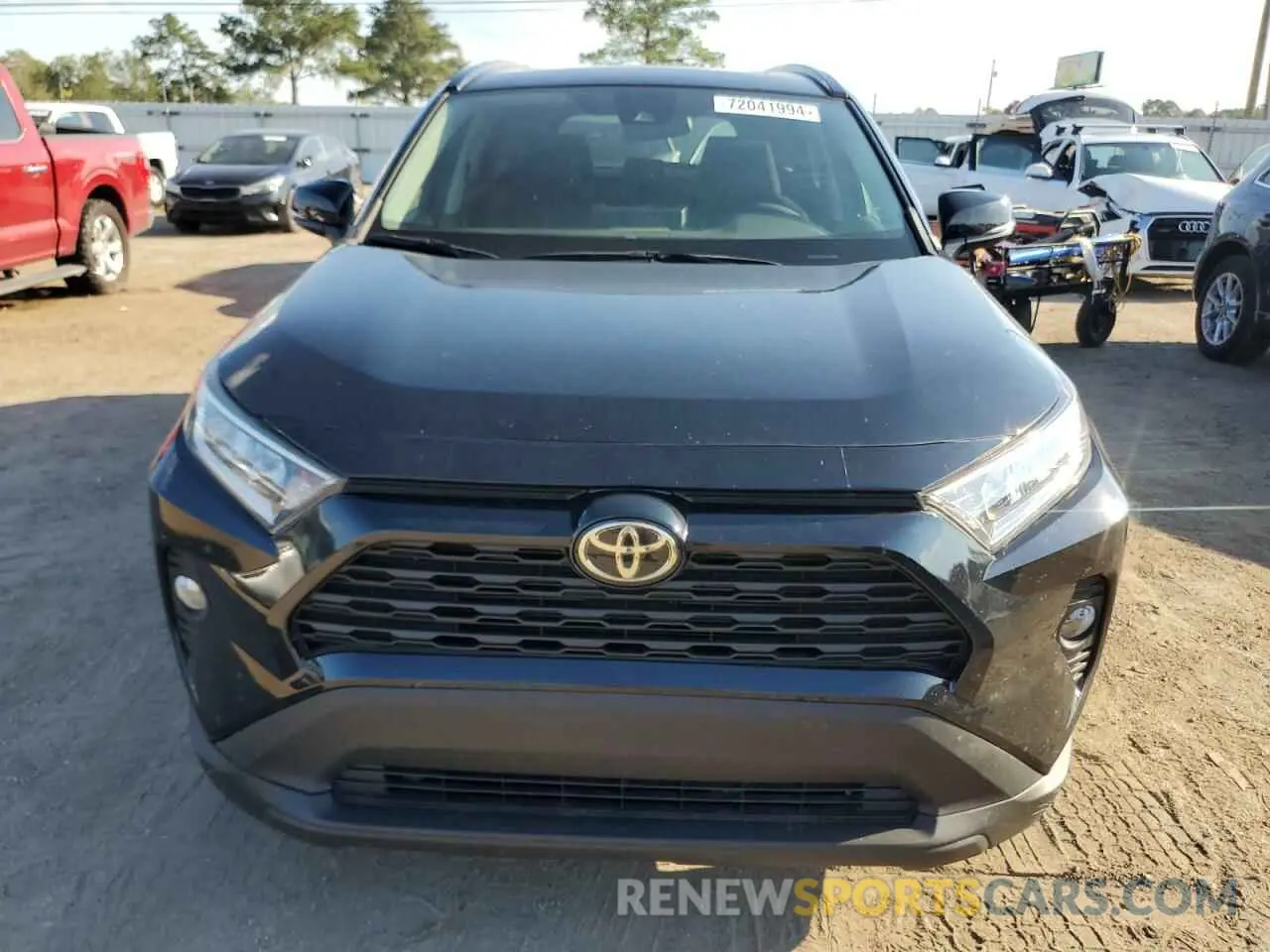5 Photograph of a damaged car 2T3W1RFV4MC108512 TOYOTA RAV4 2021