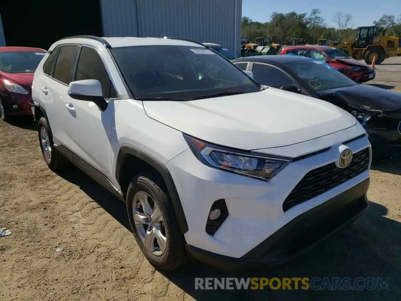 1 Photograph of a damaged car 2T3W1RFV4MC124516 TOYOTA RAV4 2021