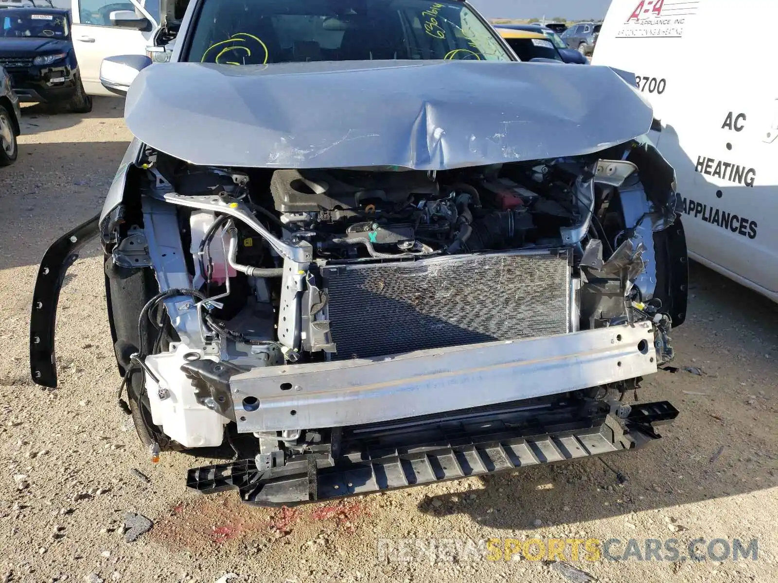 9 Photograph of a damaged car 2T3W1RFV4MC143454 TOYOTA RAV4 2021