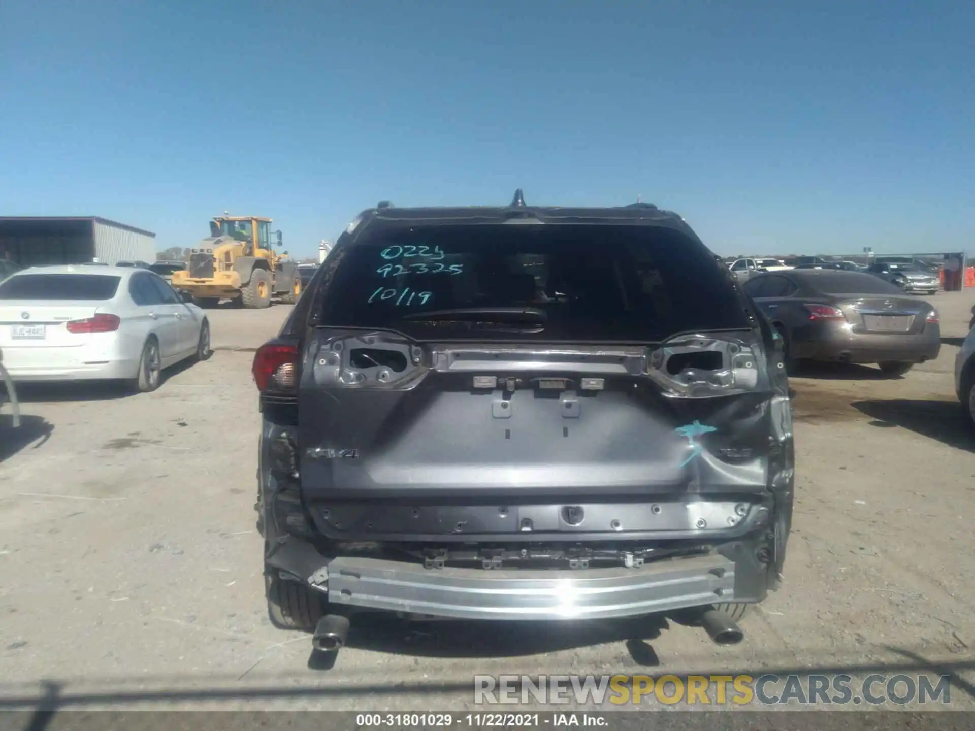 6 Photograph of a damaged car 2T3W1RFV4MW108878 TOYOTA RAV4 2021