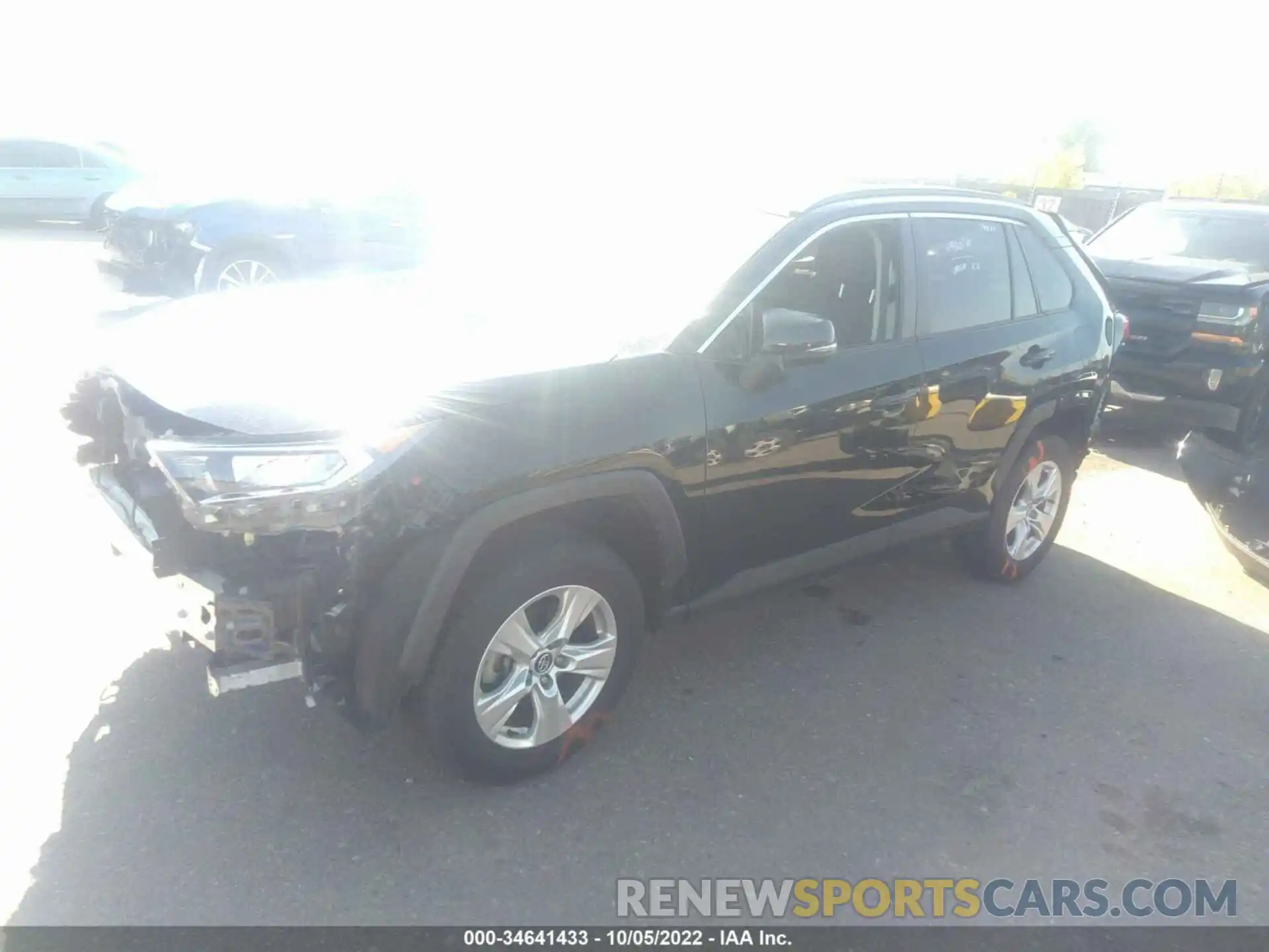 2 Photograph of a damaged car 2T3W1RFV4MW112445 TOYOTA RAV4 2021