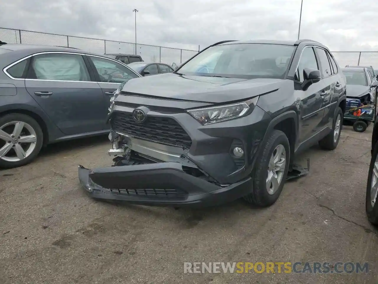 1 Photograph of a damaged car 2T3W1RFV4MW116933 TOYOTA RAV4 2021