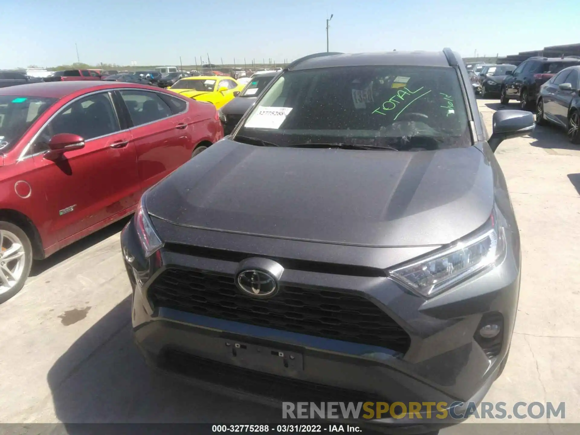 6 Photograph of a damaged car 2T3W1RFV4MW120349 TOYOTA RAV4 2021