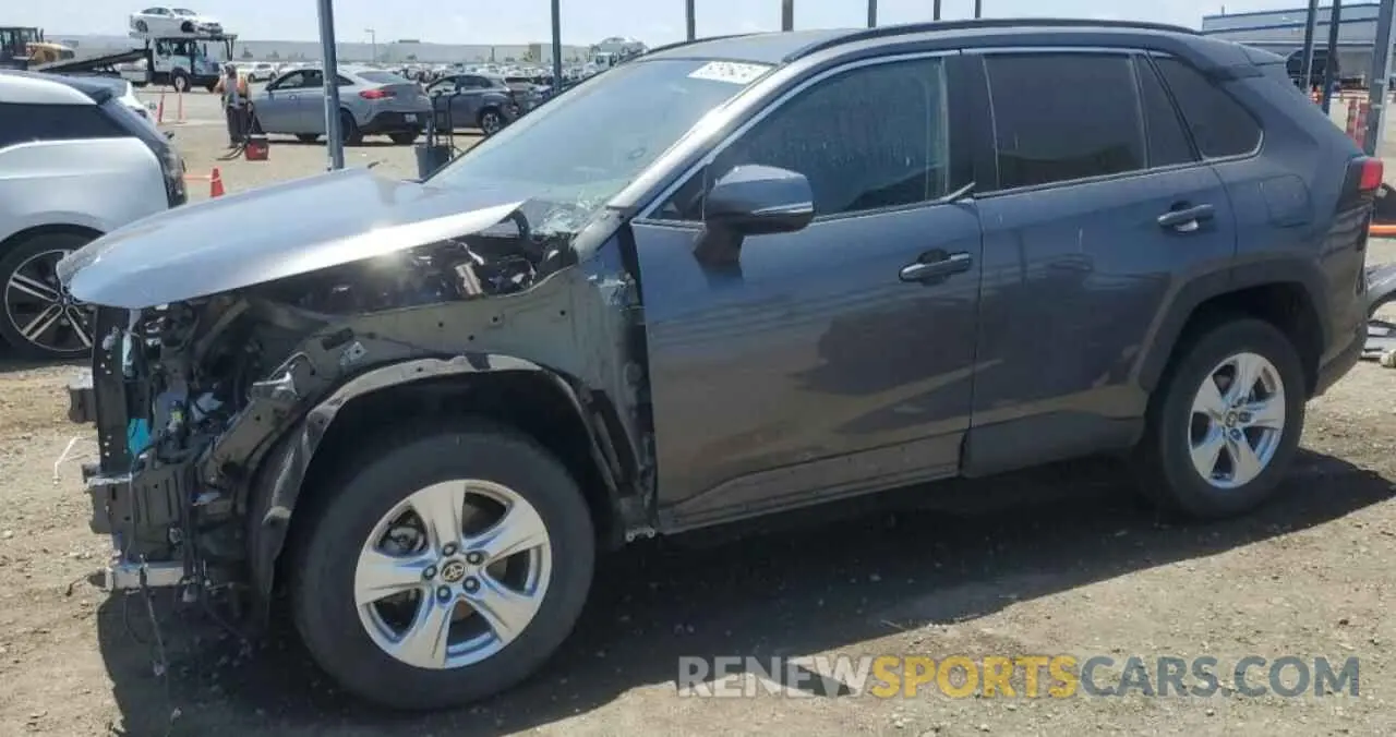 1 Photograph of a damaged car 2T3W1RFV4MW133652 TOYOTA RAV4 2021