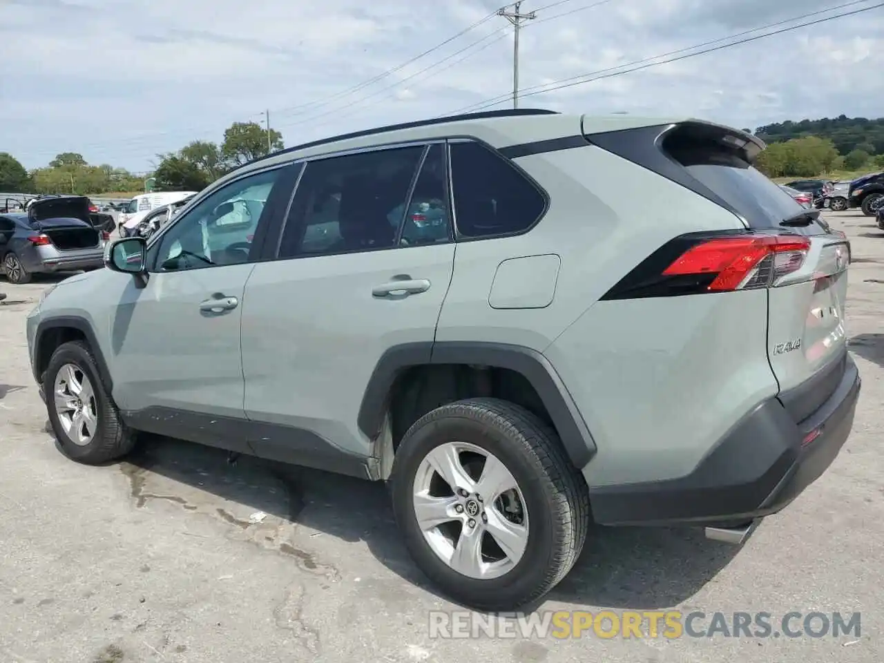 2 Photograph of a damaged car 2T3W1RFV4MW160365 TOYOTA RAV4 2021