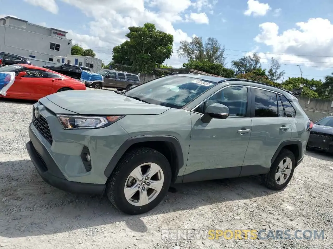 1 Photograph of a damaged car 2T3W1RFV4MW172841 TOYOTA RAV4 2021
