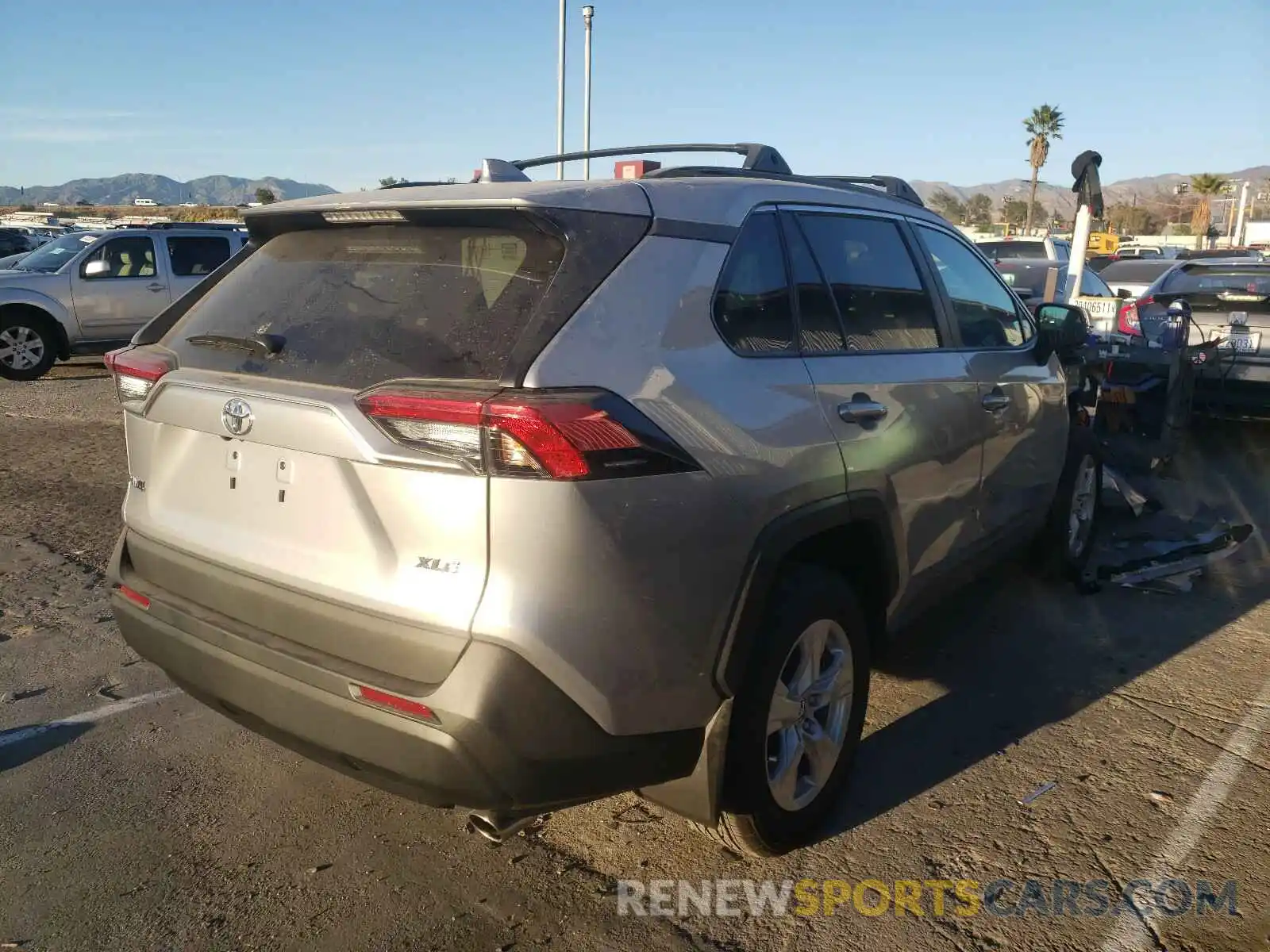 4 Photograph of a damaged car 2T3W1RFV5MC089775 TOYOTA RAV4 2021