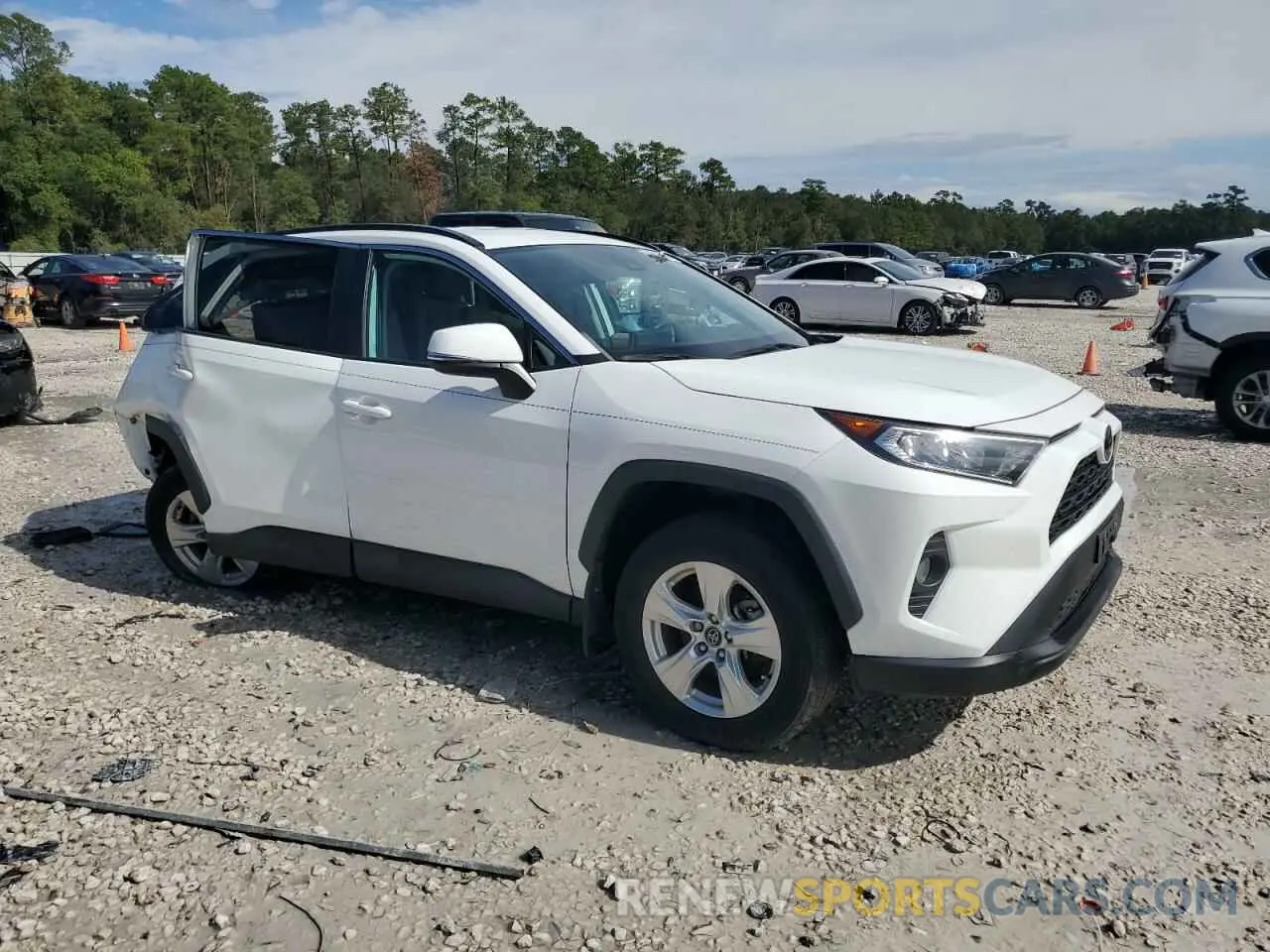 4 Photograph of a damaged car 2T3W1RFV5MC097259 TOYOTA RAV4 2021