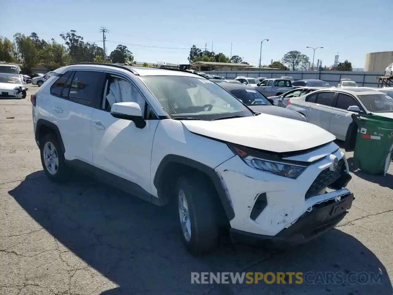 1 Photograph of a damaged car 2T3W1RFV5MC099335 TOYOTA RAV4 2021