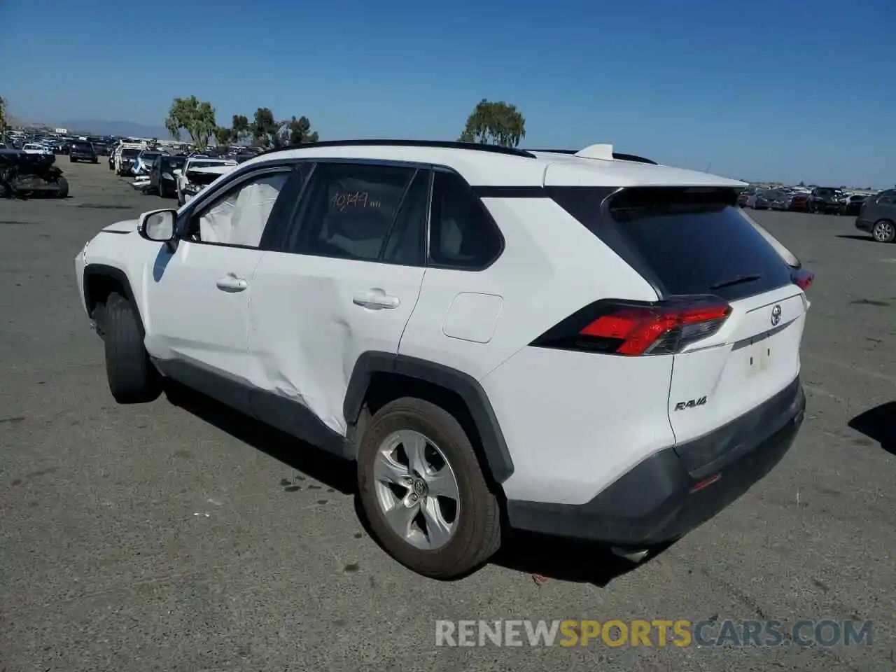 3 Photograph of a damaged car 2T3W1RFV5MC099335 TOYOTA RAV4 2021