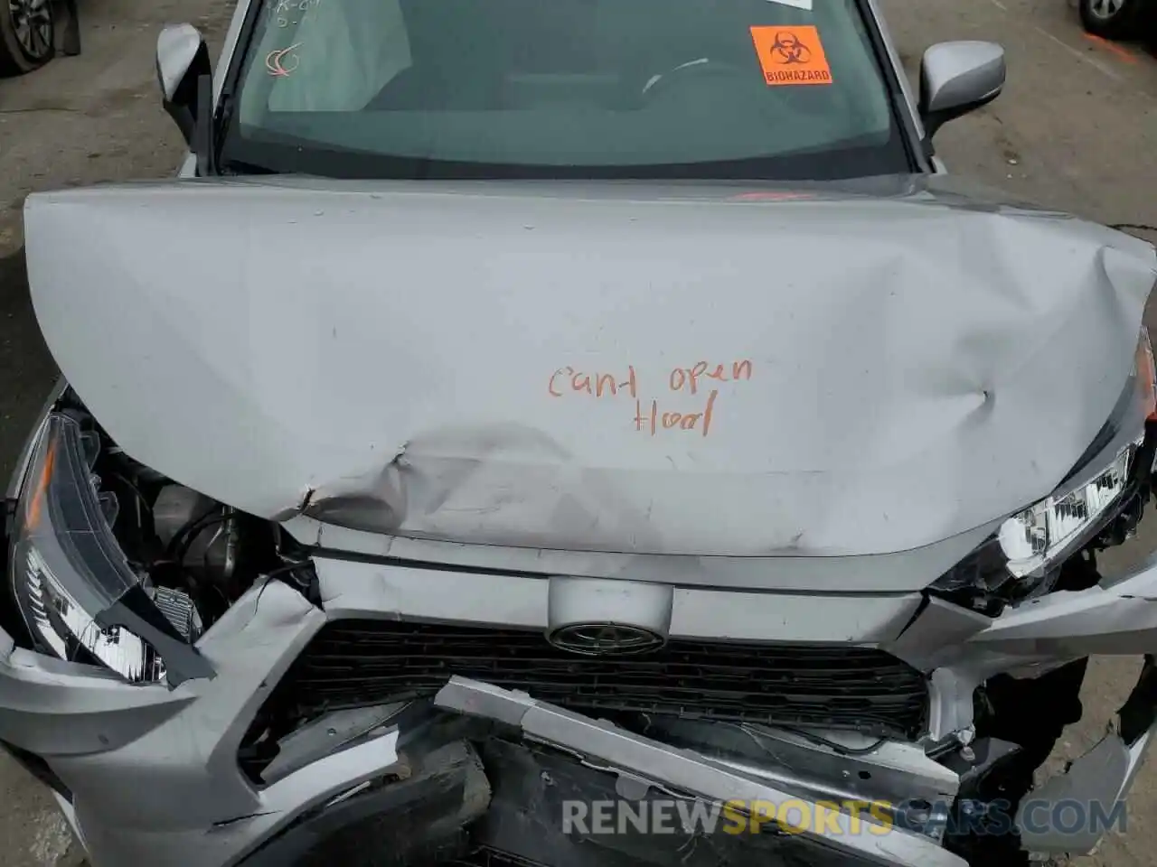 11 Photograph of a damaged car 2T3W1RFV5MC102461 TOYOTA RAV4 2021