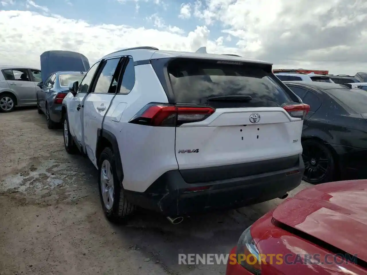 3 Photograph of a damaged car 2T3W1RFV5MC107241 TOYOTA RAV4 2021