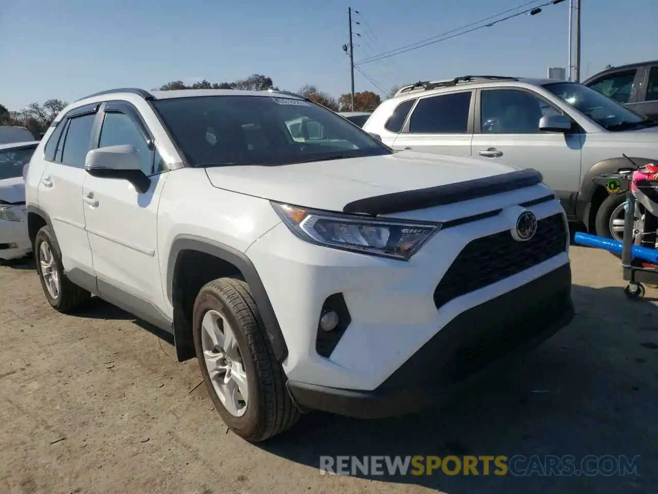 1 Photograph of a damaged car 2T3W1RFV5MC124816 TOYOTA RAV4 2021