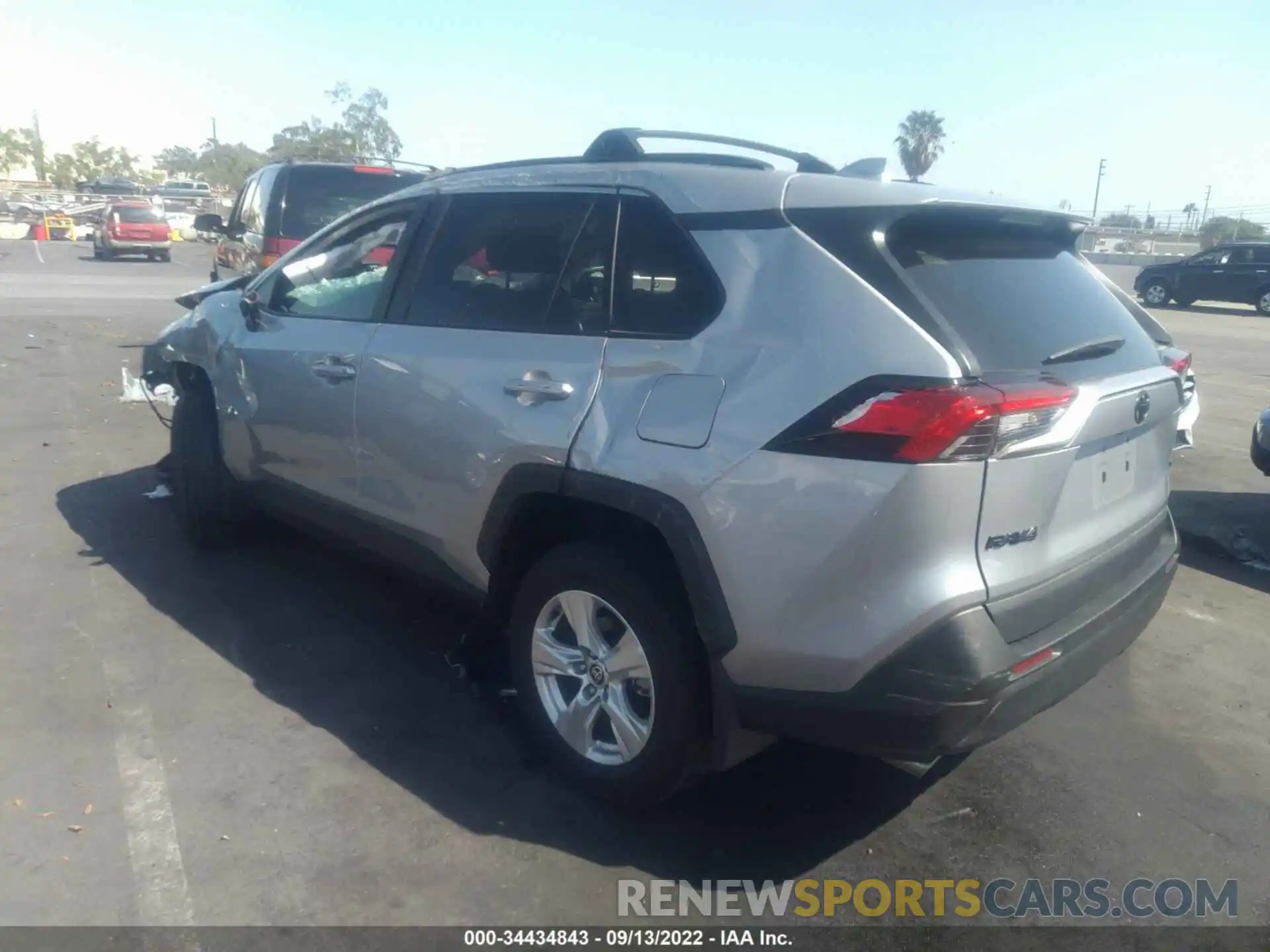 3 Photograph of a damaged car 2T3W1RFV5MC134603 TOYOTA RAV4 2021