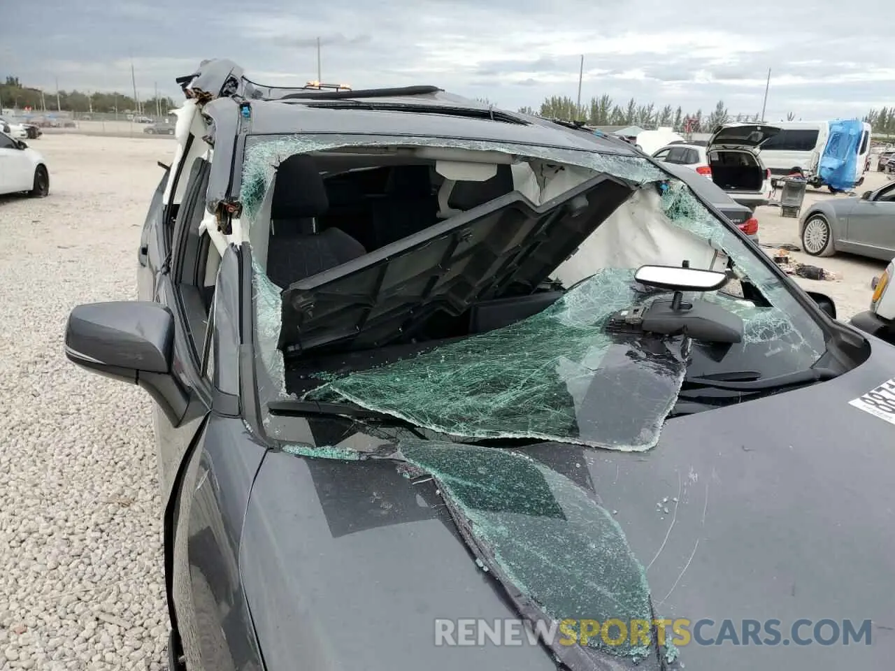 13 Photograph of a damaged car 2T3W1RFV5MC138540 TOYOTA RAV4 2021