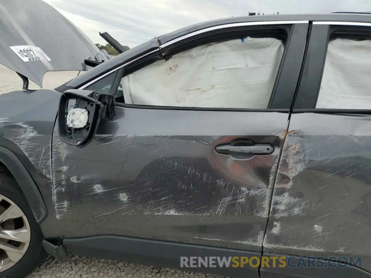 7 Photograph of a damaged car 2T3W1RFV5MC138540 TOYOTA RAV4 2021