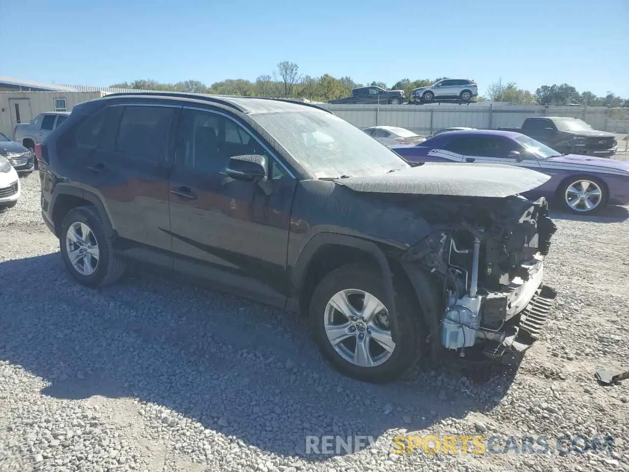 4 Photograph of a damaged car 2T3W1RFV5MC140000 TOYOTA RAV4 2021