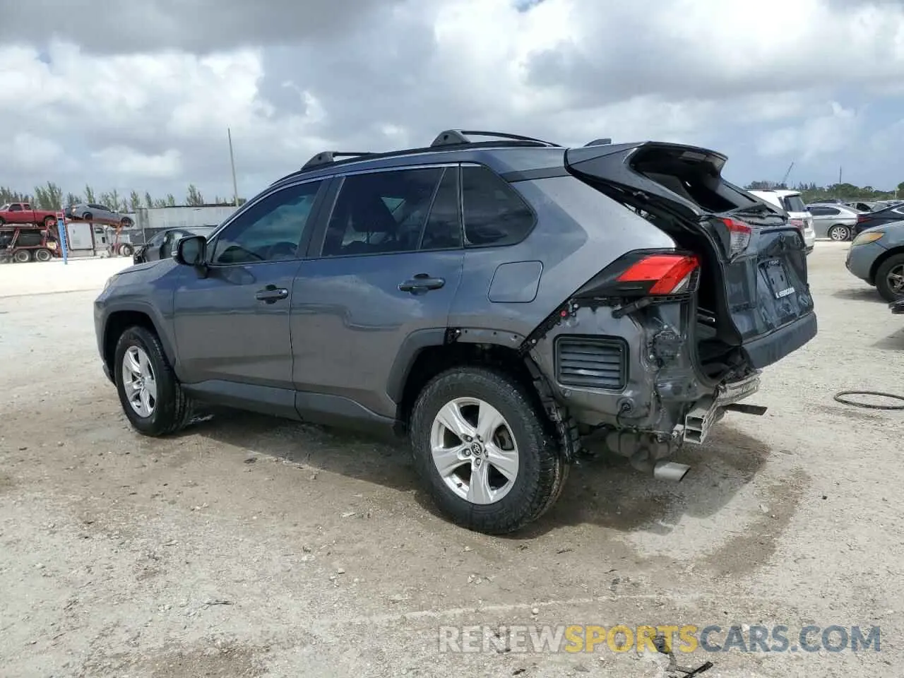 2 Photograph of a damaged car 2T3W1RFV5MC151899 TOYOTA RAV4 2021