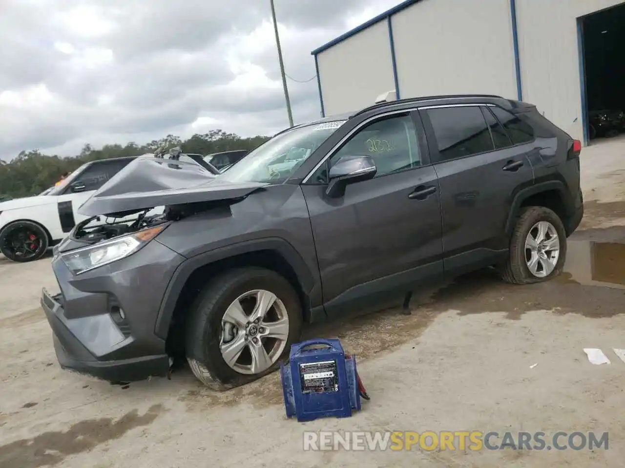 1 Photograph of a damaged car 2T3W1RFV5MC156536 TOYOTA RAV4 2021