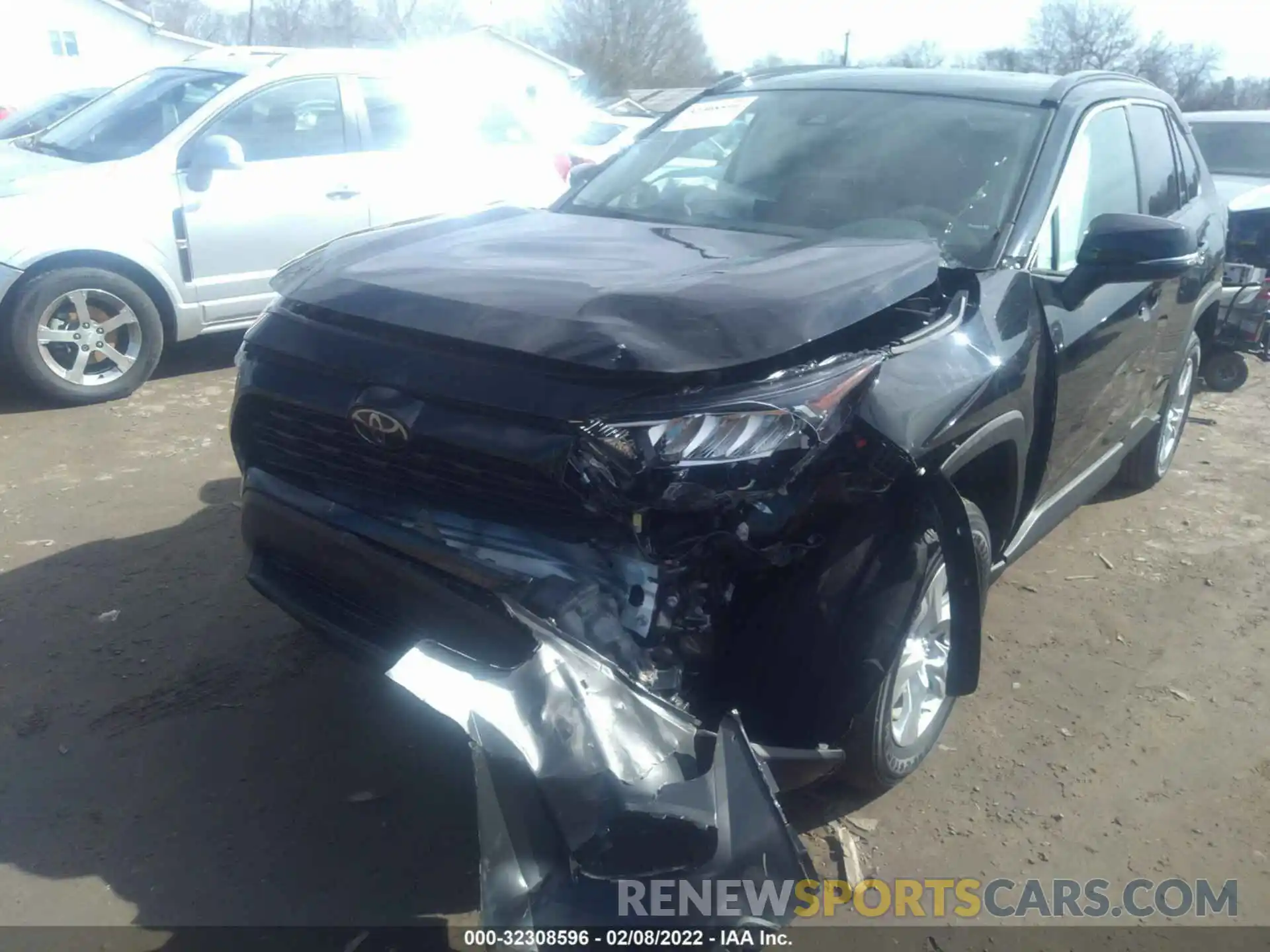 6 Photograph of a damaged car 2T3W1RFV5MW108436 TOYOTA RAV4 2021