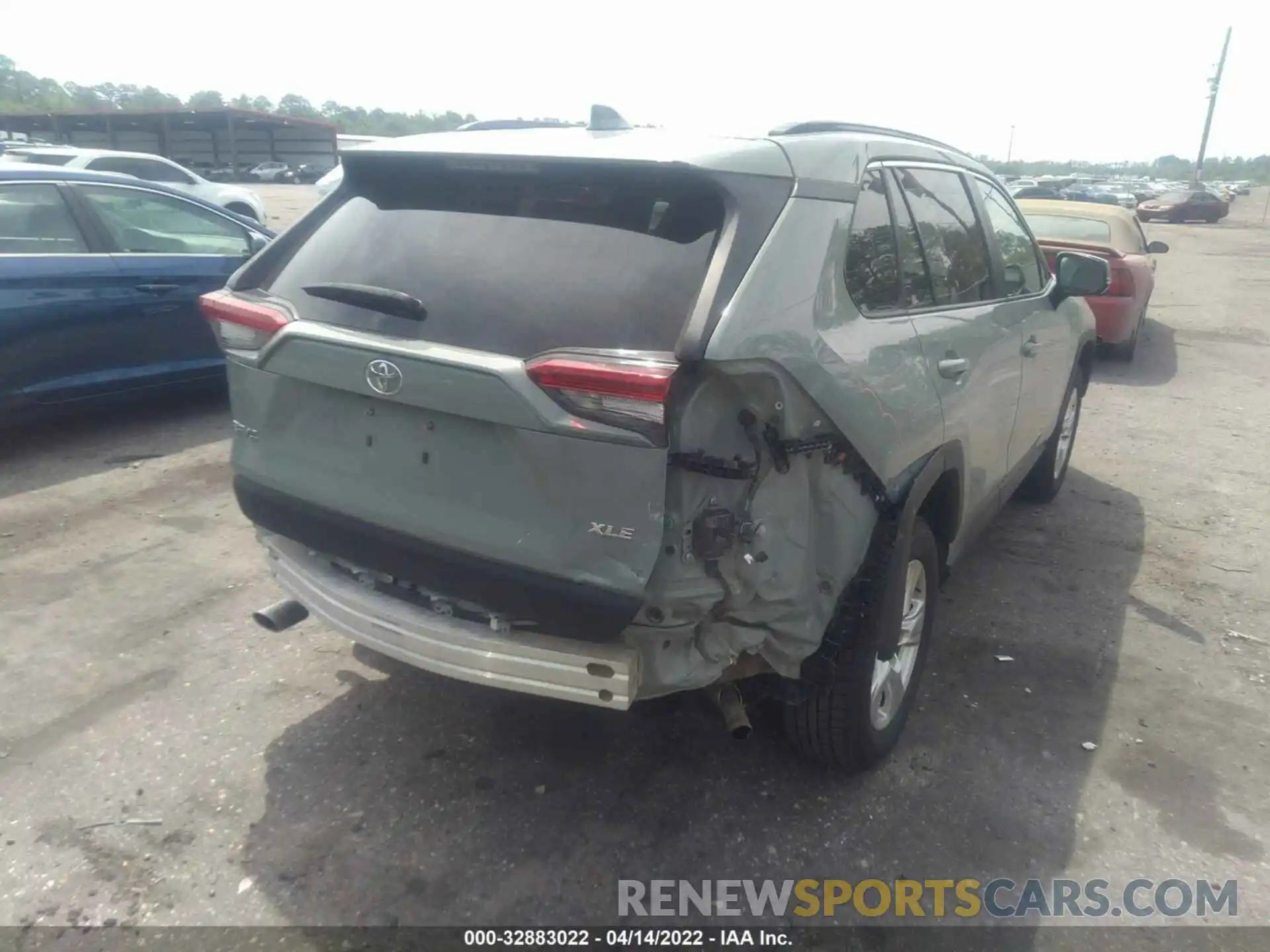 6 Photograph of a damaged car 2T3W1RFV5MW114902 TOYOTA RAV4 2021