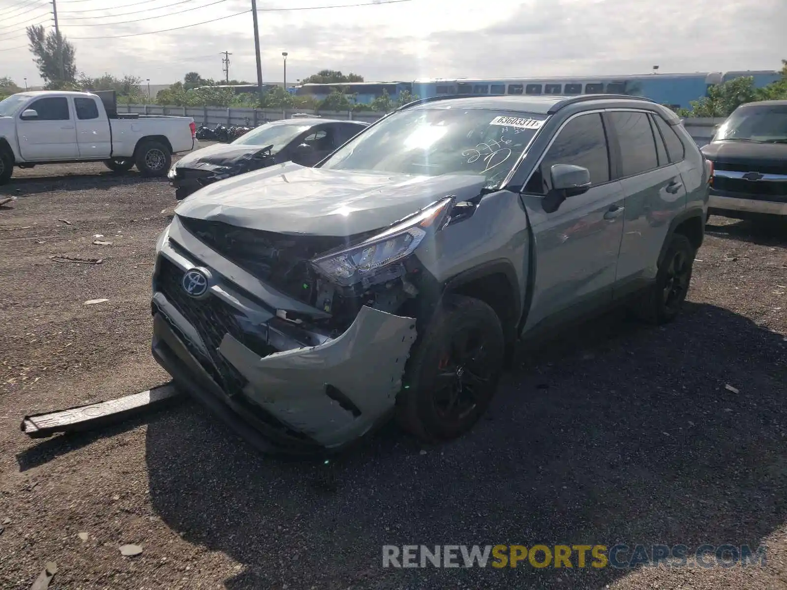 2 Photograph of a damaged car 2T3W1RFV5MW115421 TOYOTA RAV4 2021