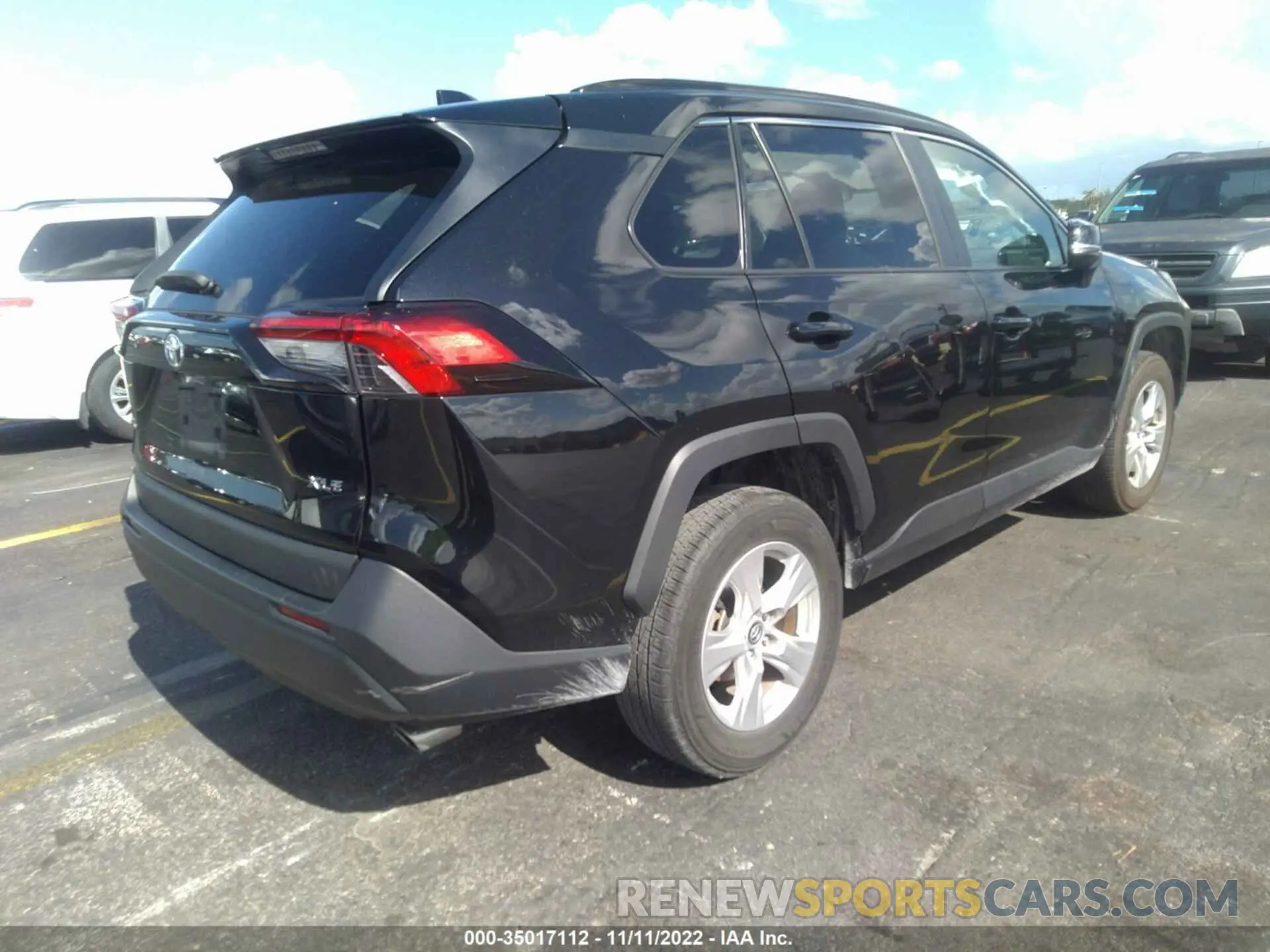 4 Photograph of a damaged car 2T3W1RFV5MW119307 TOYOTA RAV4 2021