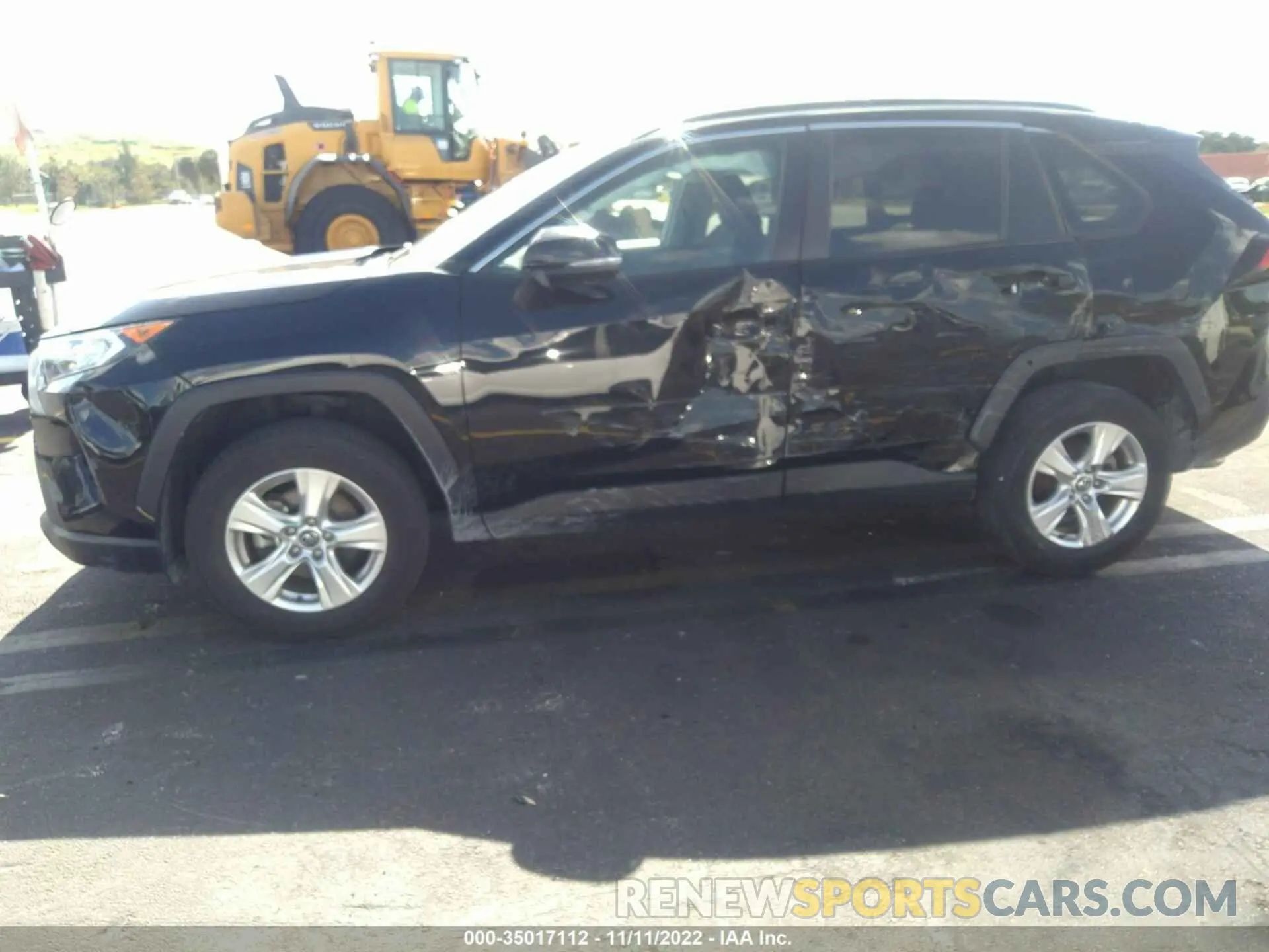 6 Photograph of a damaged car 2T3W1RFV5MW119307 TOYOTA RAV4 2021