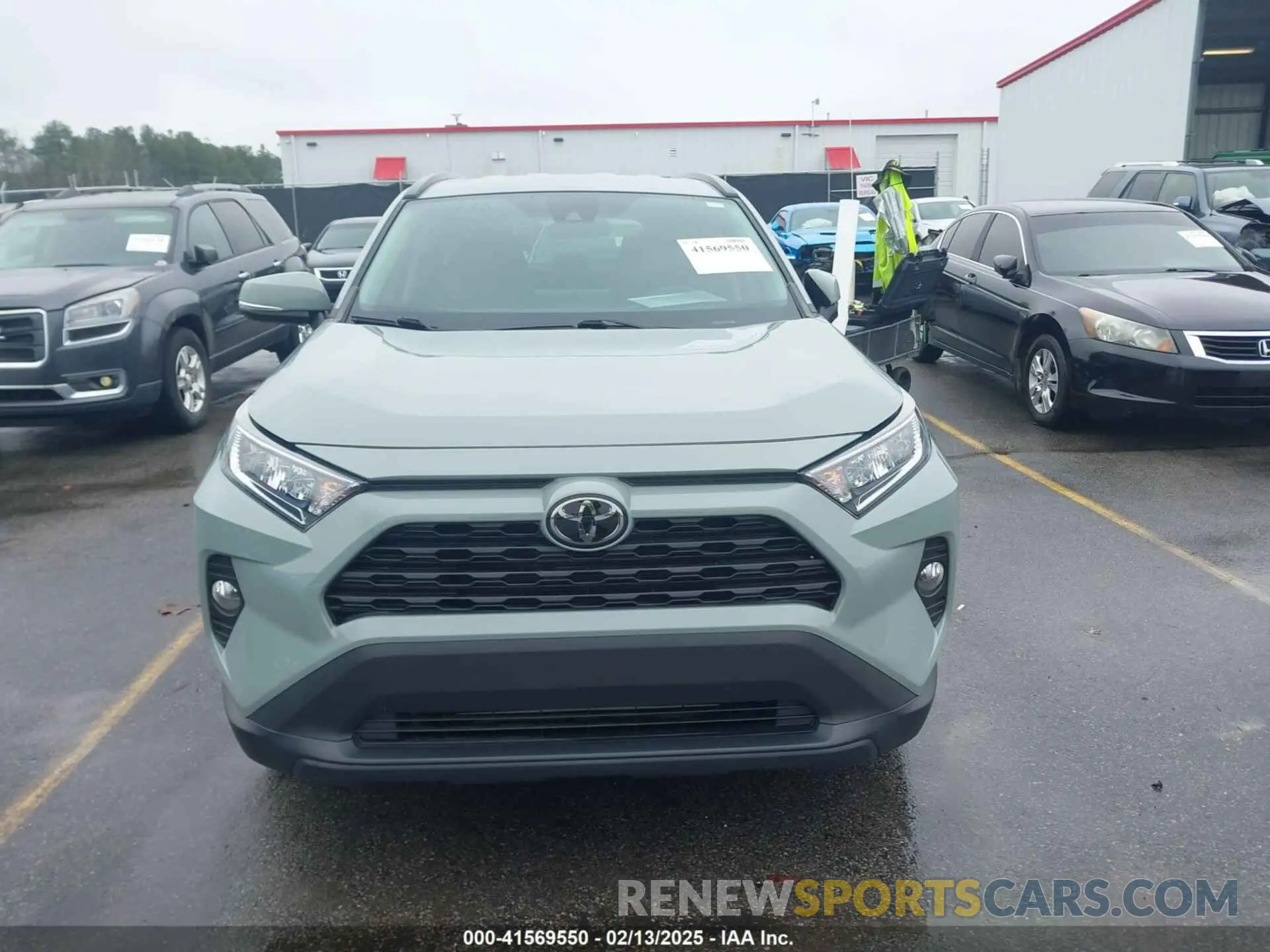12 Photograph of a damaged car 2T3W1RFV5MW147561 TOYOTA RAV4 2021