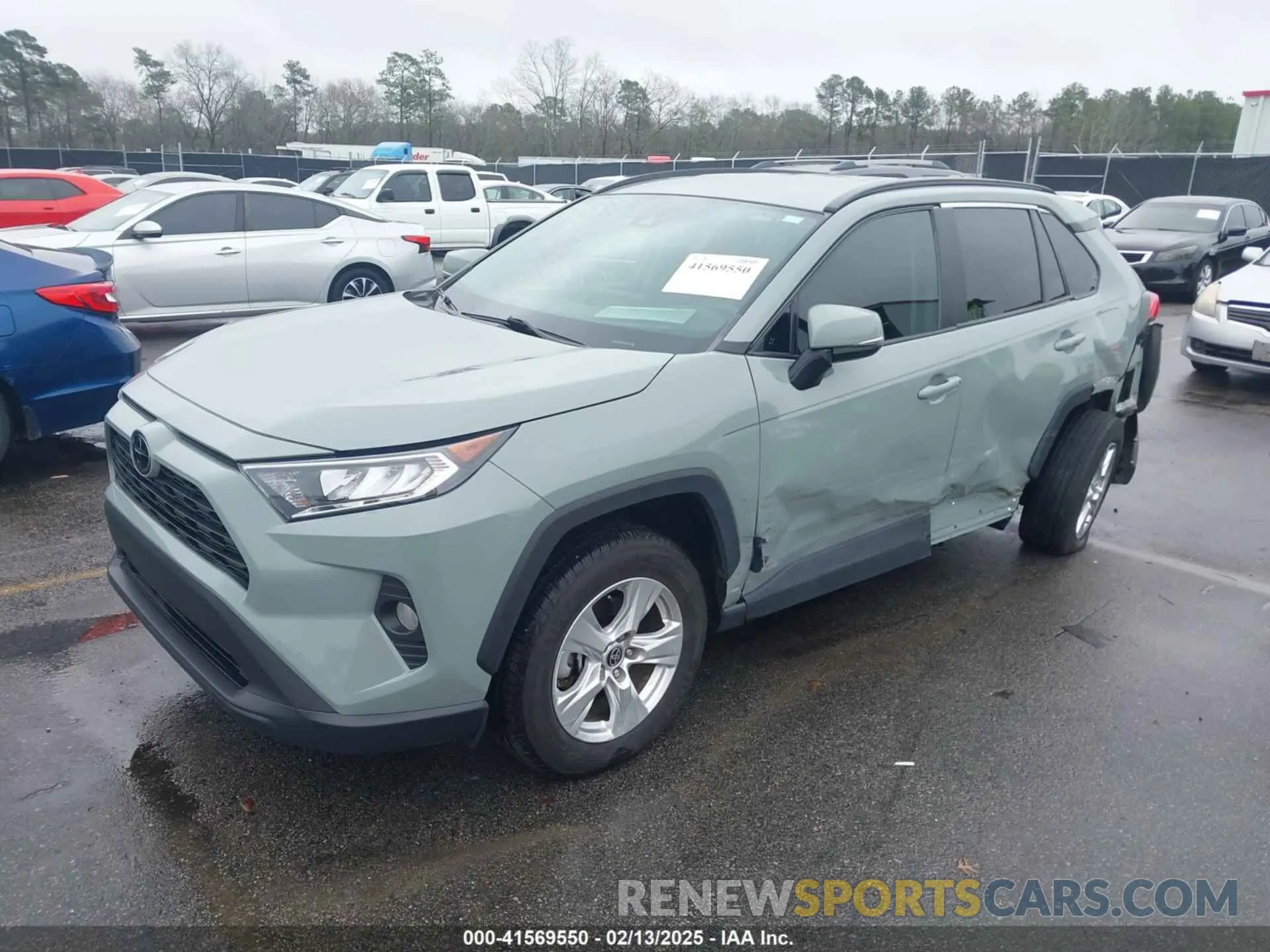 2 Photograph of a damaged car 2T3W1RFV5MW147561 TOYOTA RAV4 2021
