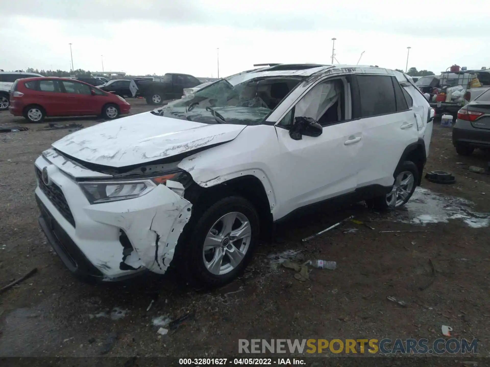 2 Photograph of a damaged car 2T3W1RFV5MW162092 TOYOTA RAV4 2021