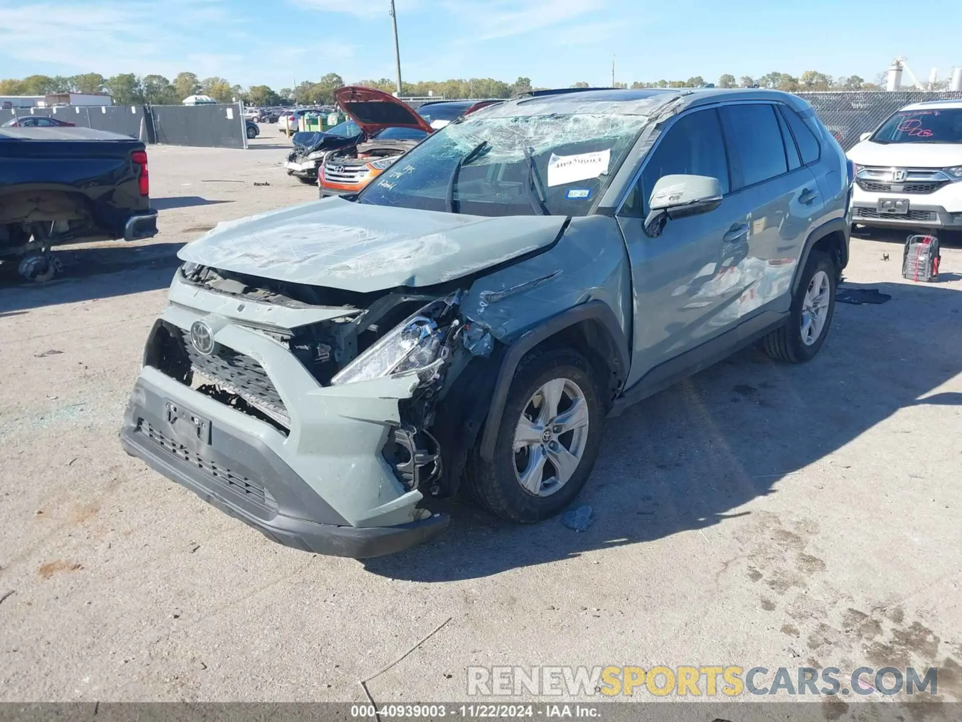 2 Photograph of a damaged car 2T3W1RFV5MW162741 TOYOTA RAV4 2021