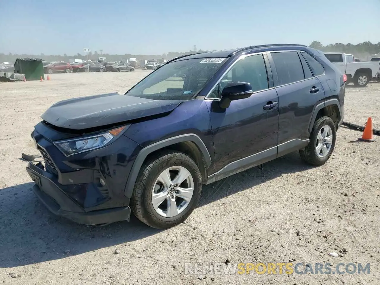1 Photograph of a damaged car 2T3W1RFV5MW167017 TOYOTA RAV4 2021