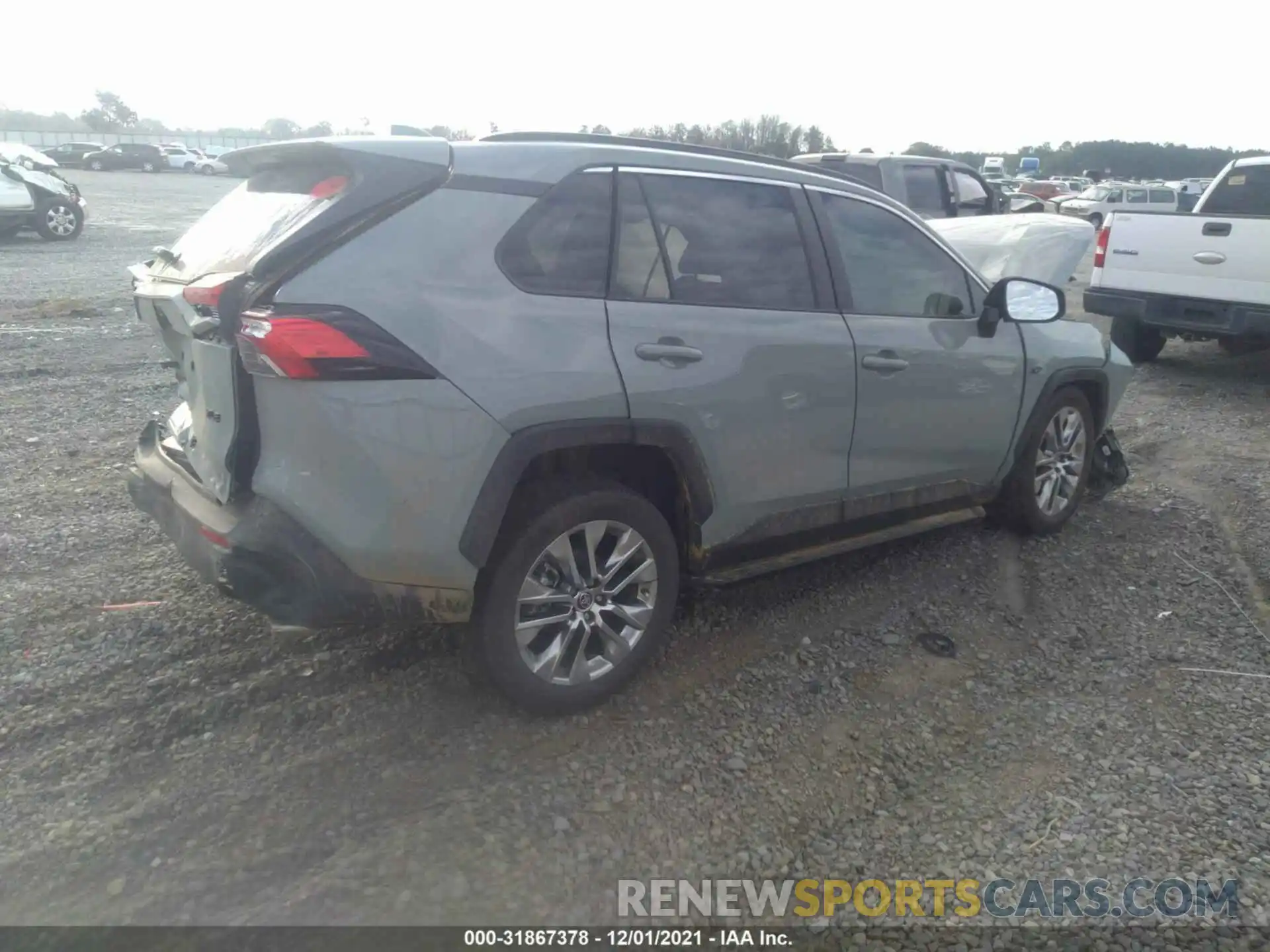 4 Photograph of a damaged car 2T3W1RFV5MW170595 TOYOTA RAV4 2021