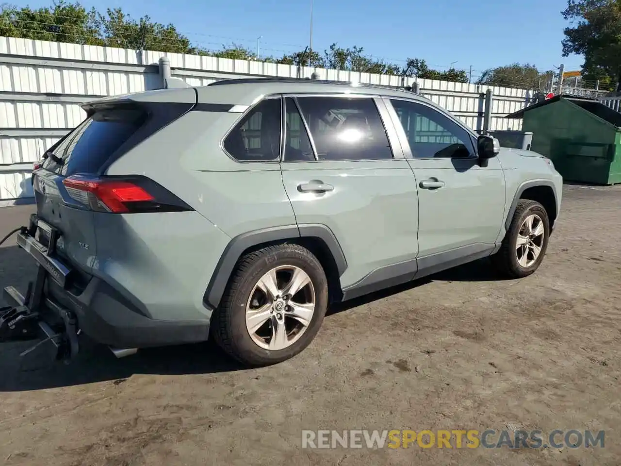 3 Photograph of a damaged car 2T3W1RFV5MW175067 TOYOTA RAV4 2021