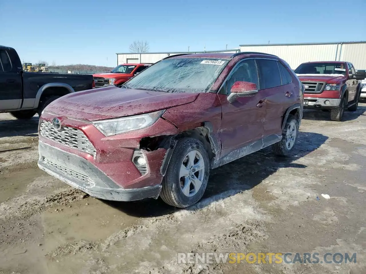 1 Photograph of a damaged car 2T3W1RFV5MW178065 TOYOTA RAV4 2021