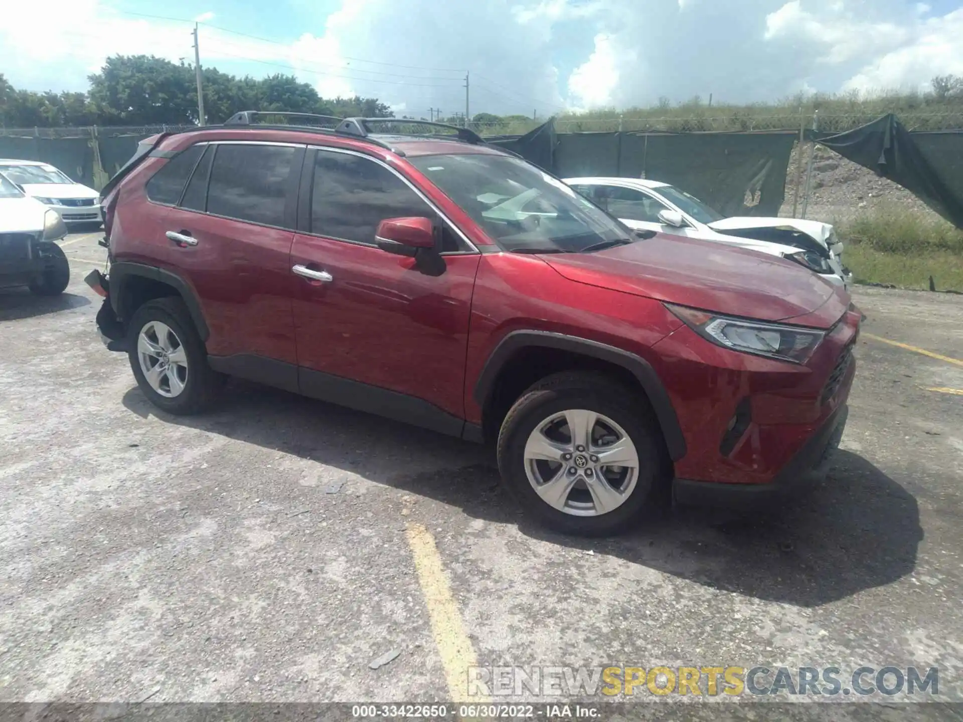 1 Photograph of a damaged car 2T3W1RFV5MW179412 TOYOTA RAV4 2021