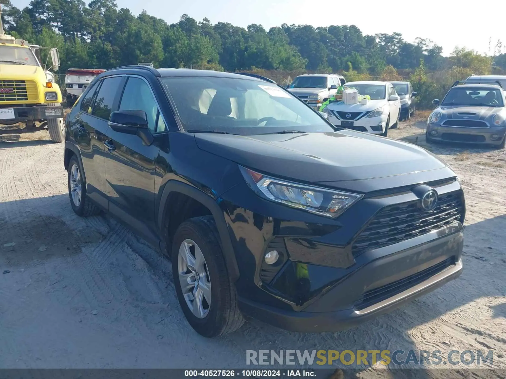 1 Photograph of a damaged car 2T3W1RFV6MC094225 TOYOTA RAV4 2021