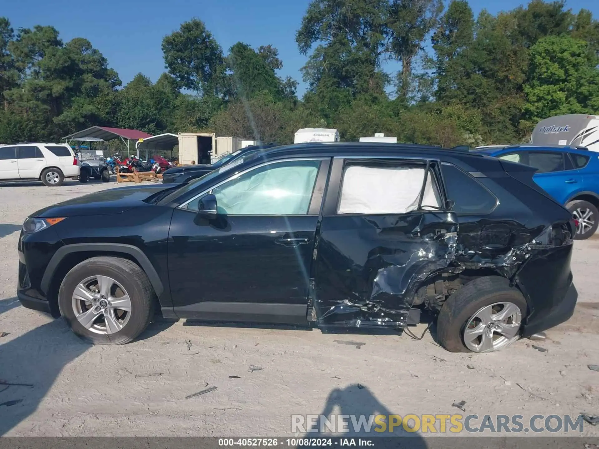 14 Photograph of a damaged car 2T3W1RFV6MC094225 TOYOTA RAV4 2021
