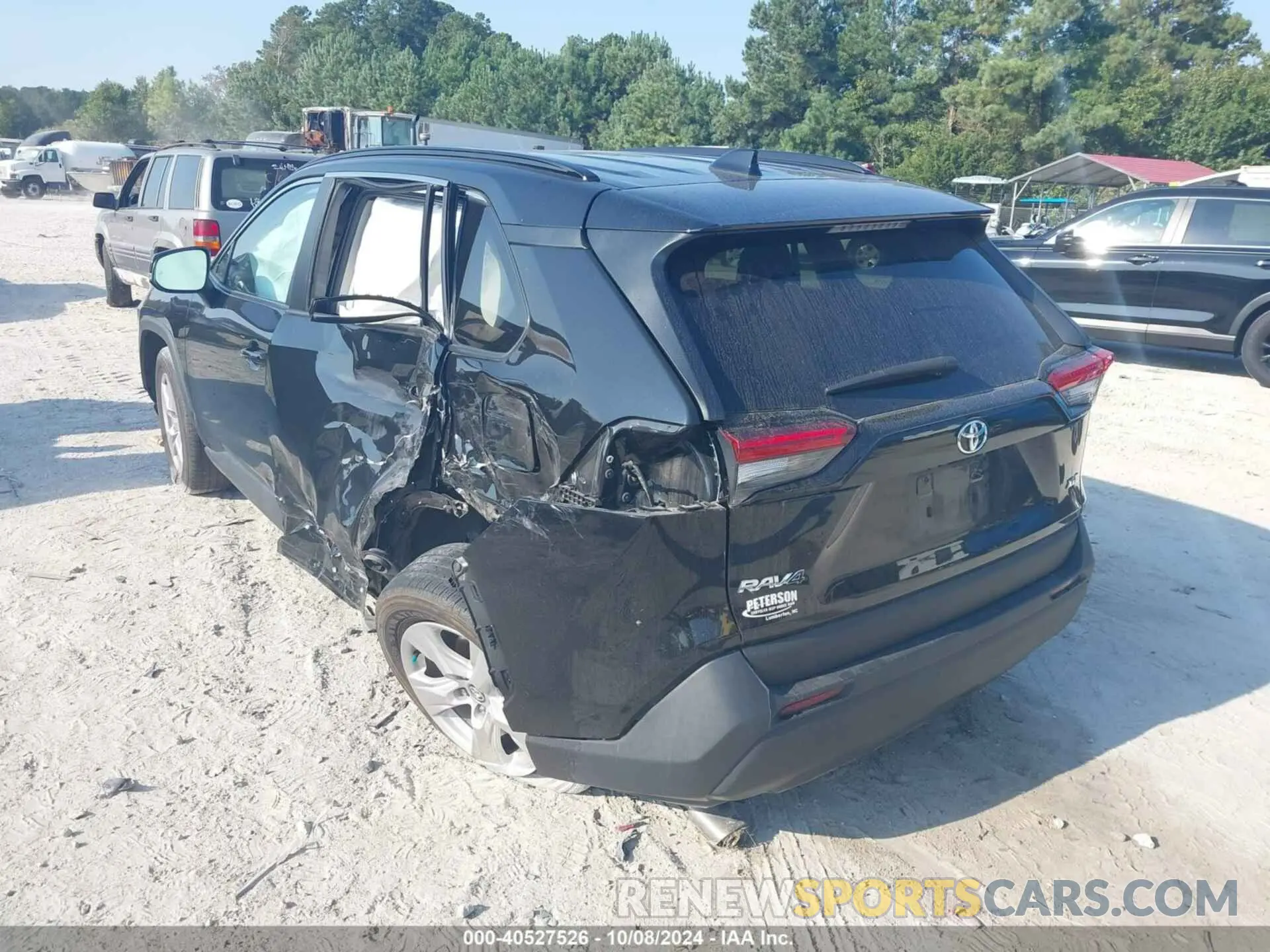 3 Photograph of a damaged car 2T3W1RFV6MC094225 TOYOTA RAV4 2021
