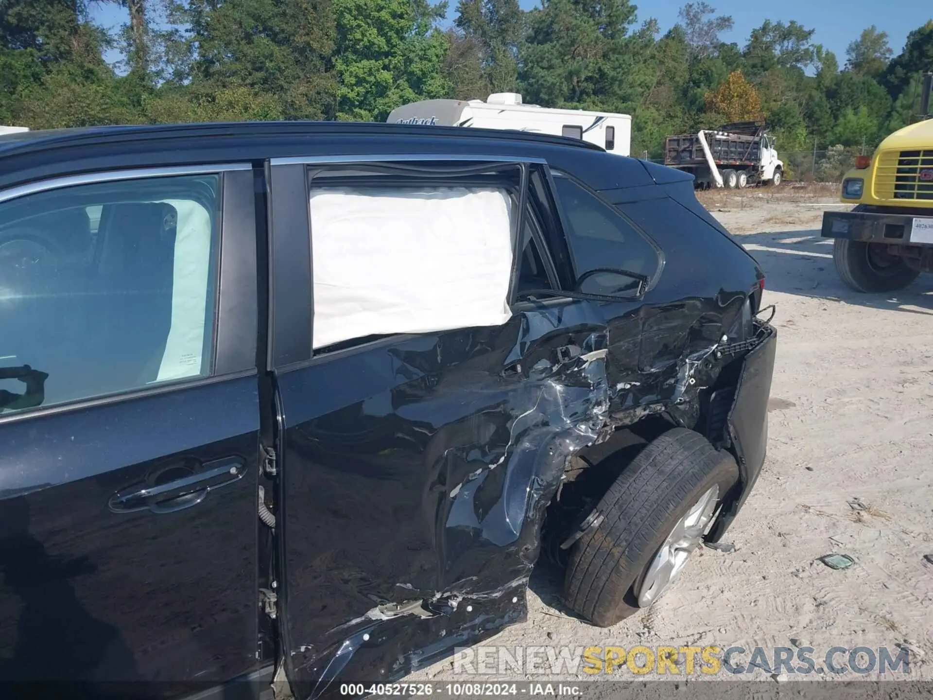 6 Photograph of a damaged car 2T3W1RFV6MC094225 TOYOTA RAV4 2021