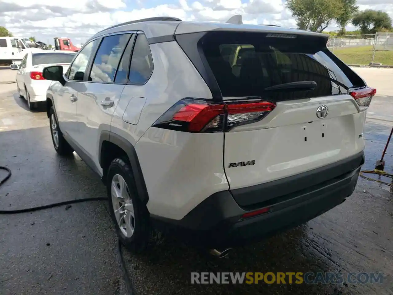 3 Photograph of a damaged car 2T3W1RFV6MC096122 TOYOTA RAV4 2021