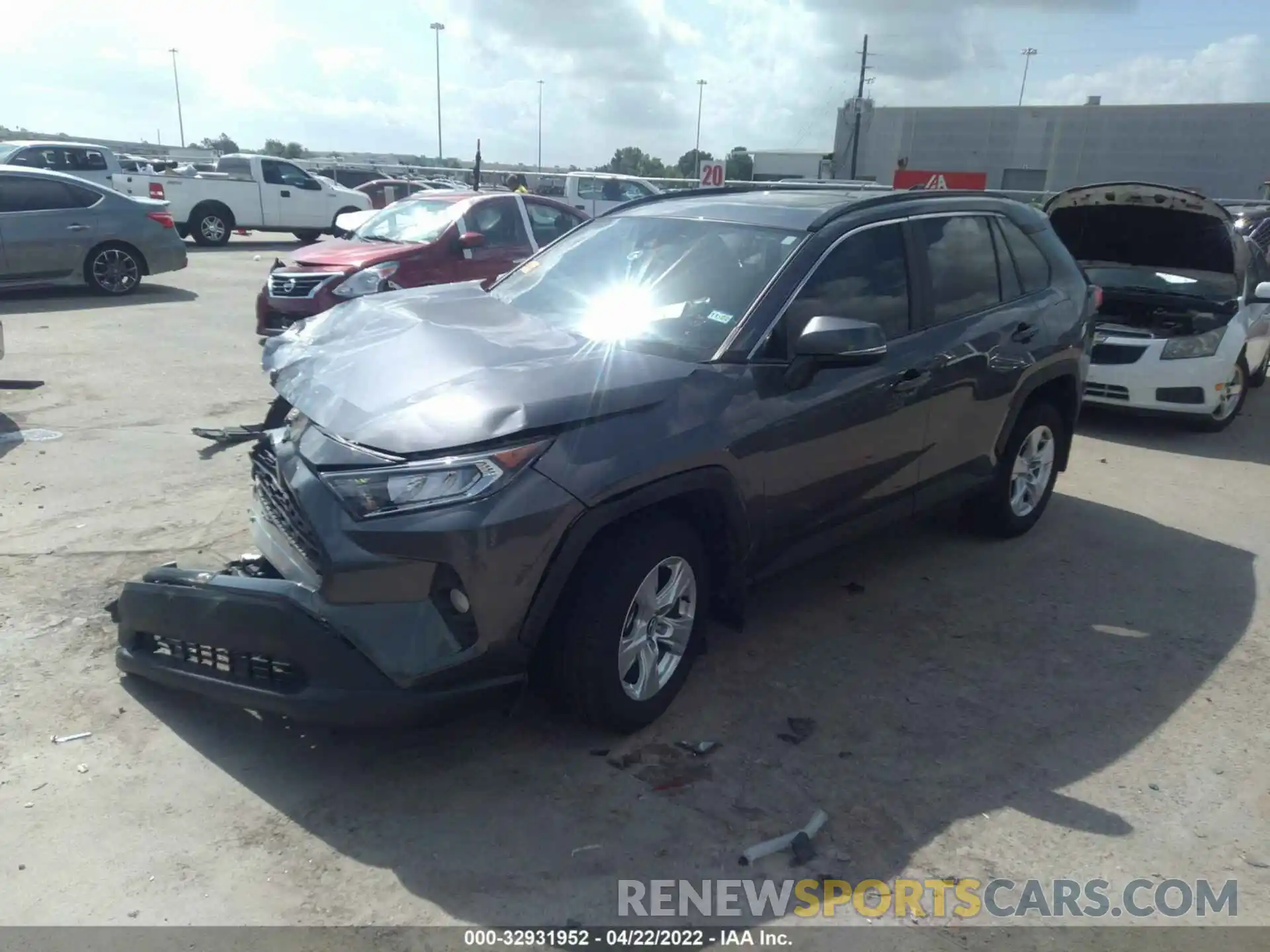 2 Photograph of a damaged car 2T3W1RFV6MC096685 TOYOTA RAV4 2021