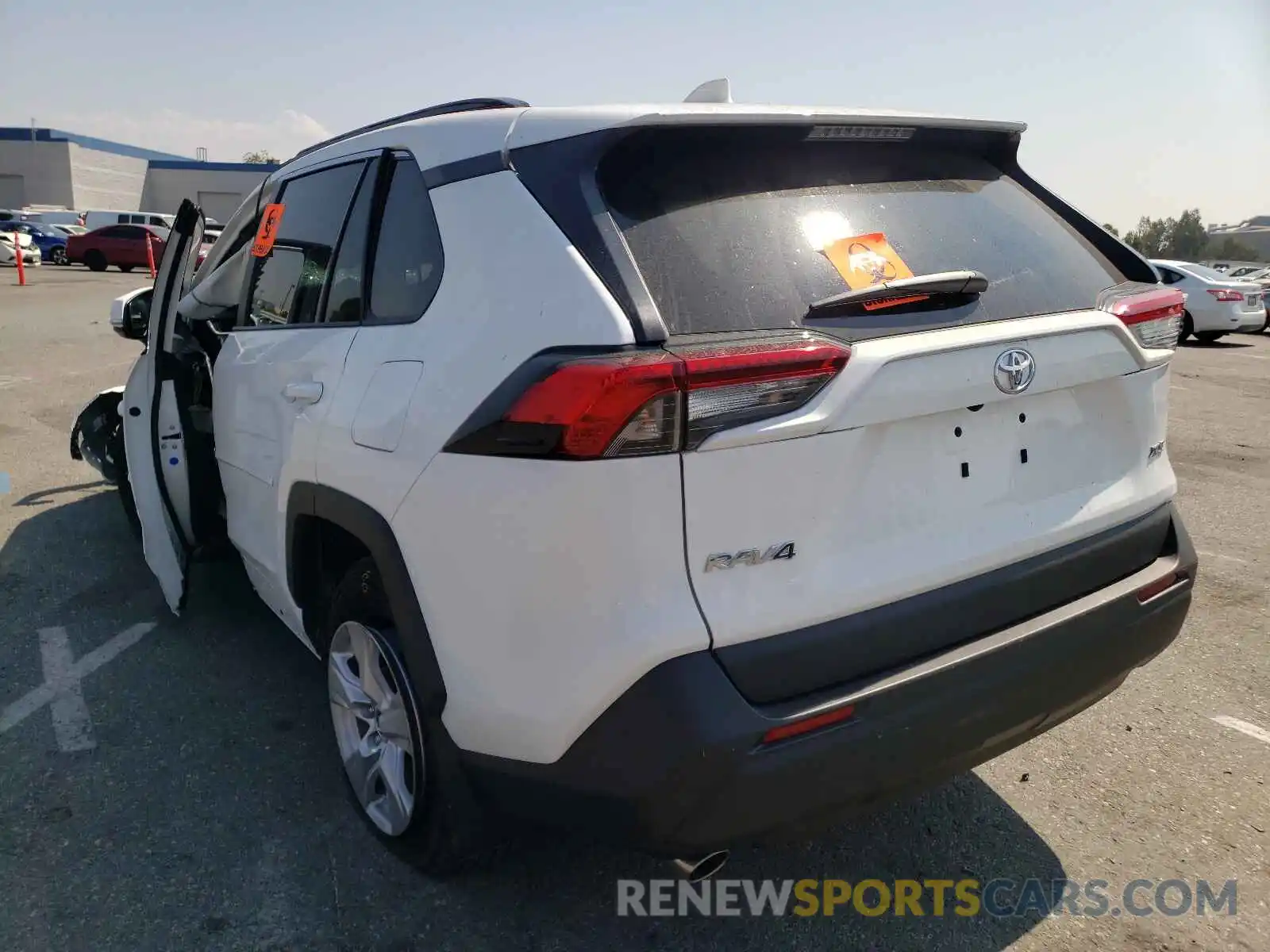 3 Photograph of a damaged car 2T3W1RFV6MC099053 TOYOTA RAV4 2021