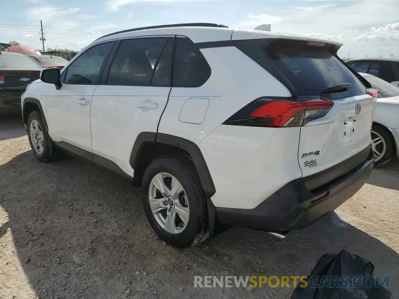 2 Photograph of a damaged car 2T3W1RFV6MC100721 TOYOTA RAV4 2021