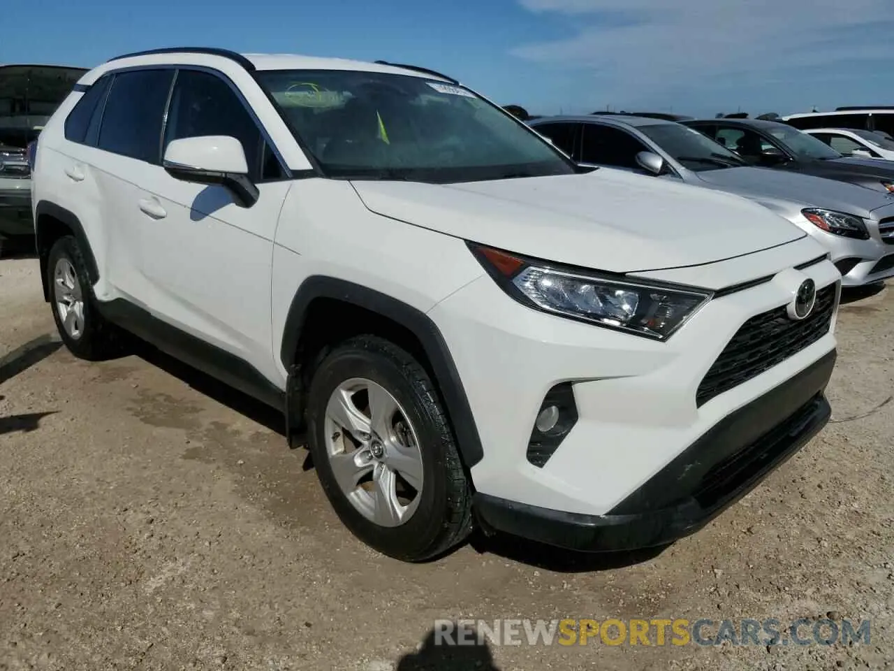 4 Photograph of a damaged car 2T3W1RFV6MC100721 TOYOTA RAV4 2021